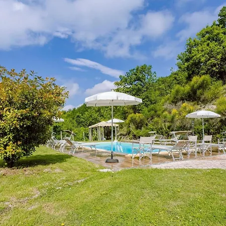 Vakantiehuis Moderner Neubau Bestehend Aus Zwei Unabhaengigen Wohneinheiten Mit Panoramapool Und Garten