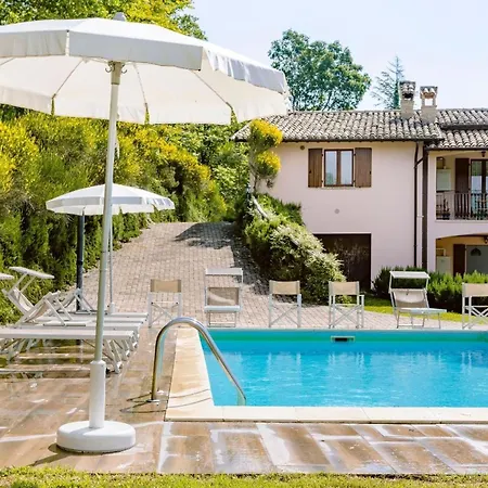 Vakantiehuis Moderner Neubau Bestehend Aus Zwei Unabhaengigen Wohneinheiten Mit Panoramapool Und Garten *