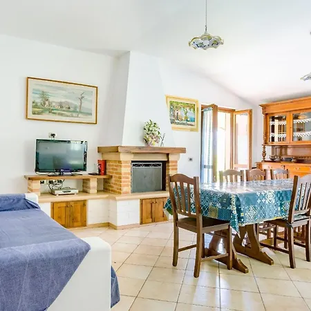 Moderner Neubau Bestehend Aus Zwei Unabhaengigen Wohneinheiten Mit Panoramapool Und Garten Vakantiehuis *